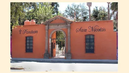 Panteón San Nicolás